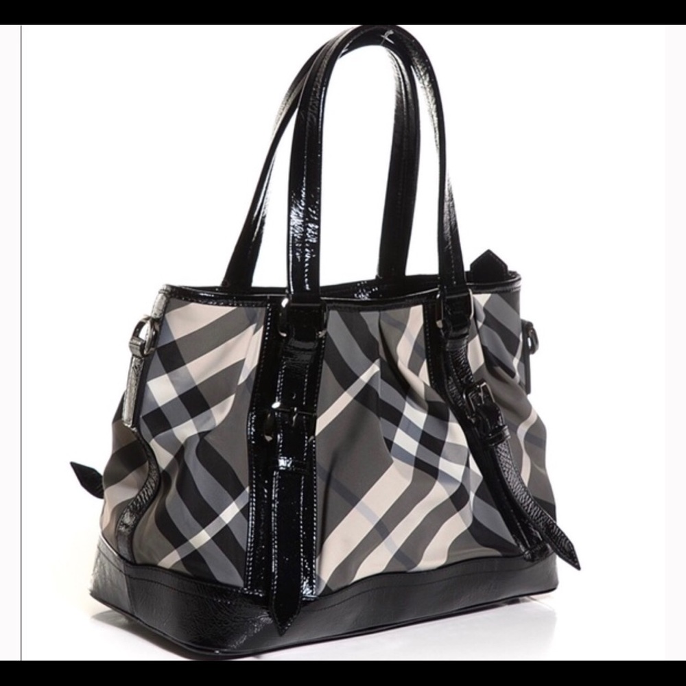 Burberry black and white beat Check tote